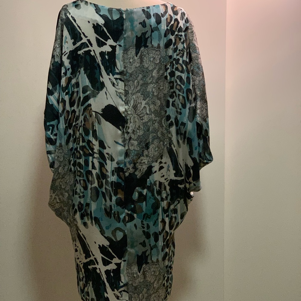 Charles Gray London dress - Picture 2 of 4